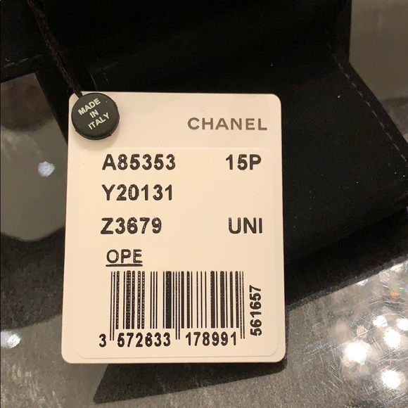 100% authentic Chanel Camelia earrings,dangling CC - Picture 3 of 4